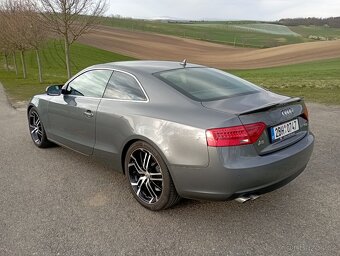 Audi A5 2.0 tdi cupe - 2