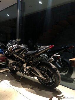 Triumph Daytona Moto2 765 Limited Edition – 31/765 - 2