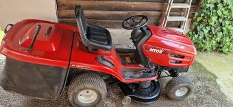 Zahradní traktůrek traktor mtd 2v - 2
