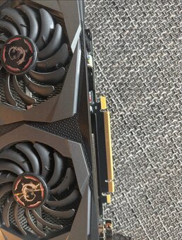 Grafická karta MSI - 2