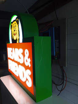 plechové krabičky tabák KLG světelna reklama Bears Friends - 2