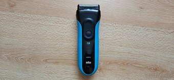 Holící strojek Braun 3040s - 2