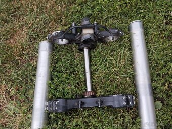 Přední tlumiče Aprilia Pegaso 125 - 2