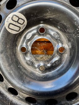 Nové rezervní kolo 4x100, 175/65 R14 - 2