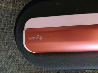 Dyson jeto žehlička na vlasy na suche a mokre - 2