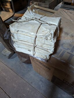 staré kupecké kornouty z koloniálu - 2