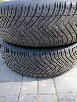 Mazda CX-5 2celoroční pneu 225/65R17 nepoškozené - 2