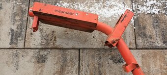 Babetta 210 - rám červený, všechny úchyty i zarážka - 2