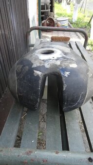 Praga 500Bd originál mosazná nádrž - 2