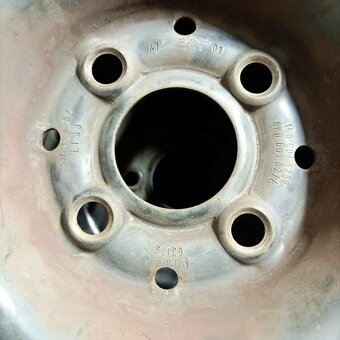 13" plechová kola – 4x100 – SEAT 5,5J x 13" ET38 - 2
