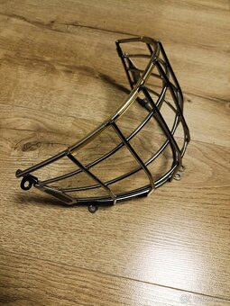 Brankářský koš, mříž na masku - 2