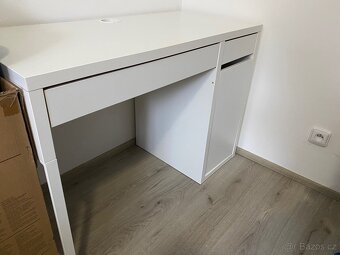 Ikea psací stůl + židle - 2
