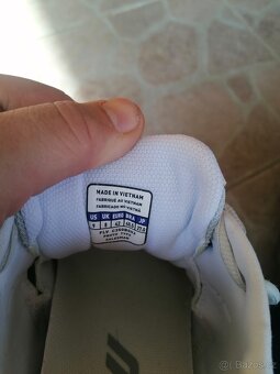 Boty Mizuno EUR 42 UK8 - 2