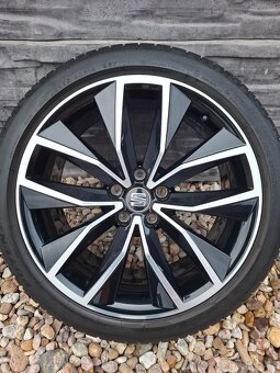 Originální alu Seat Ateca r19 - 2