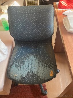 Kancelářská židle - 2