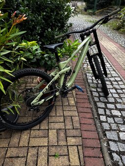 Downhillové kolo Cube TWO15 Race - 2