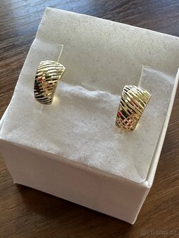 Zlaté náušnice - 2