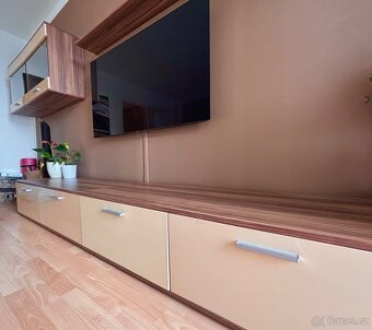 Obývací stěna - 2