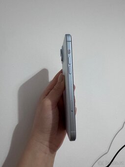 Prodám iPhone 15 Plus 256 - 2