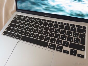 Apple MacBook Air M1 8/256 GB - 2