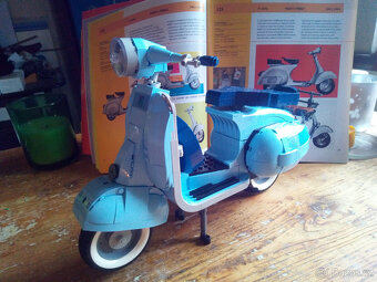 stavebnice Vespa 125 - 2
