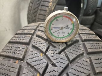 205/50 R17 SEMPERIT (6,5mm) č.16310/b8 - 2