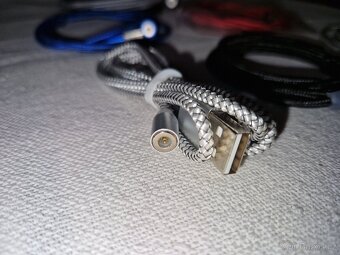 Magnetický nabíjecí kabel USB-C, Micro USB, IOS - 2