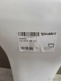 Klozet (WC) závěsný DURAVIT PuraVida vč. sedáka Soft-close - 2