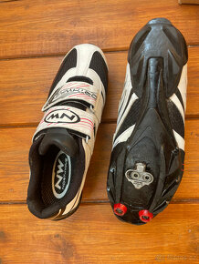 Tretry MTB NORTWAVE model Spike - 2