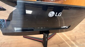 LG monitor 29” ultra wide - 2