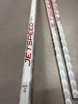 Nové hokejky Ccm Jetspeed FT5 PRO - 2