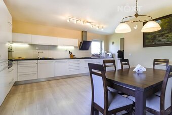 Prodej Rodinný dům, 260㎡ - 2
