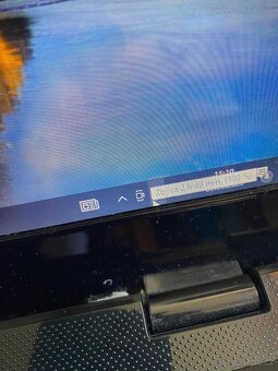 17 palcovy notebook Asus - 2
