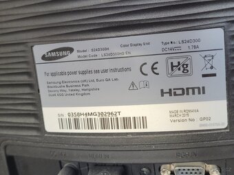 Monitor - Samsung S24D300h - 2