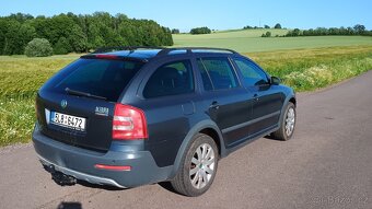 Škoda Octavia Scout II 2.0 tdi 103 kW 4x4 - 2
