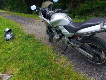 Honda Hornet 600 - 2