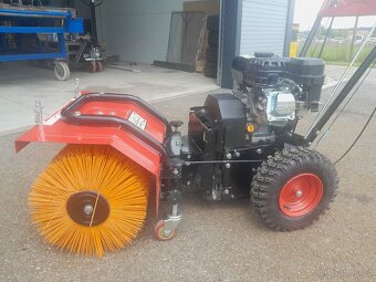 Motorový smeták VEGA 4in1 - 2