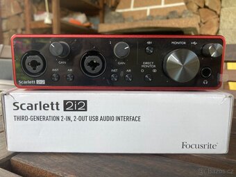 Focusrite Scarlett 2i2 3rd Gen - 2