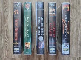 PRODÁM SADU 5KS FILMŮ NA VHS - ORIG. NEROZBALENÉ BALENÍ - 2