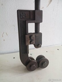 Řezák potrubí - 2