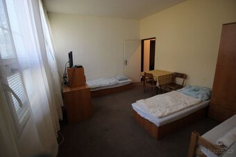 Nabízíme pronájem lůžka, Rokytova - 2