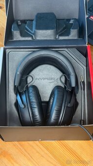 Herní sluchátka HyperX Cloud III Black - 2