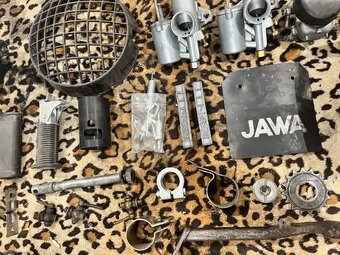 Prodám díly Jawa Čz Levně - 2