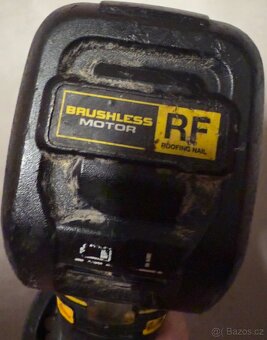 Dewalt aku klincovacka DCN45RN - 2