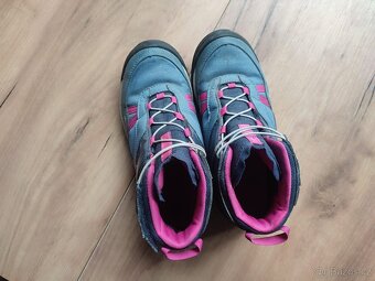 Nepromokavé trekové boty 33 - 2