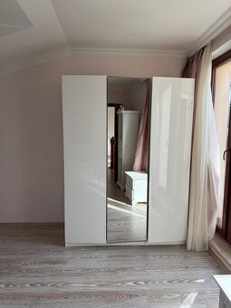 Šatní skříň Ikea - 2