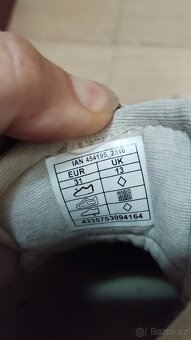 kotníčkové botasky - 2