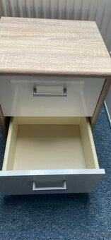 Noční stolek - 2