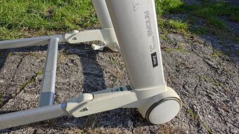 Jídelní židlička pro děti - 2