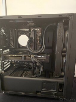 Rtx 5070ti Amd Ryzen 7 RAM GDDR 5 - 2